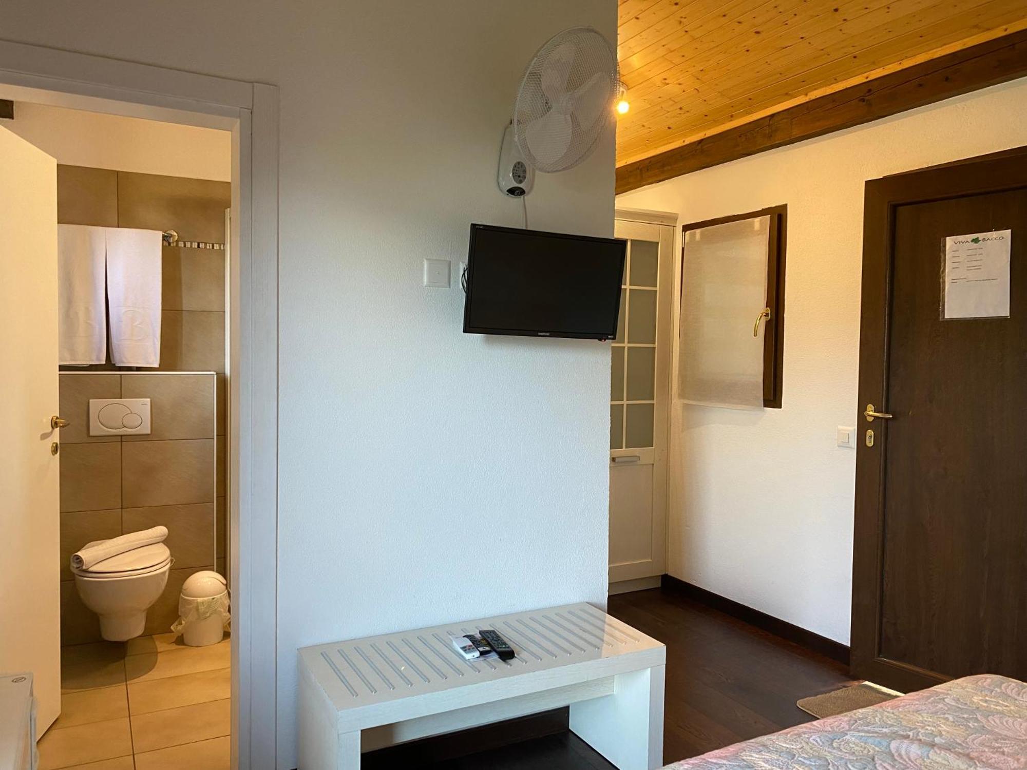 Bed and Breakfast Viva Bacco Gambarogno Exterior foto