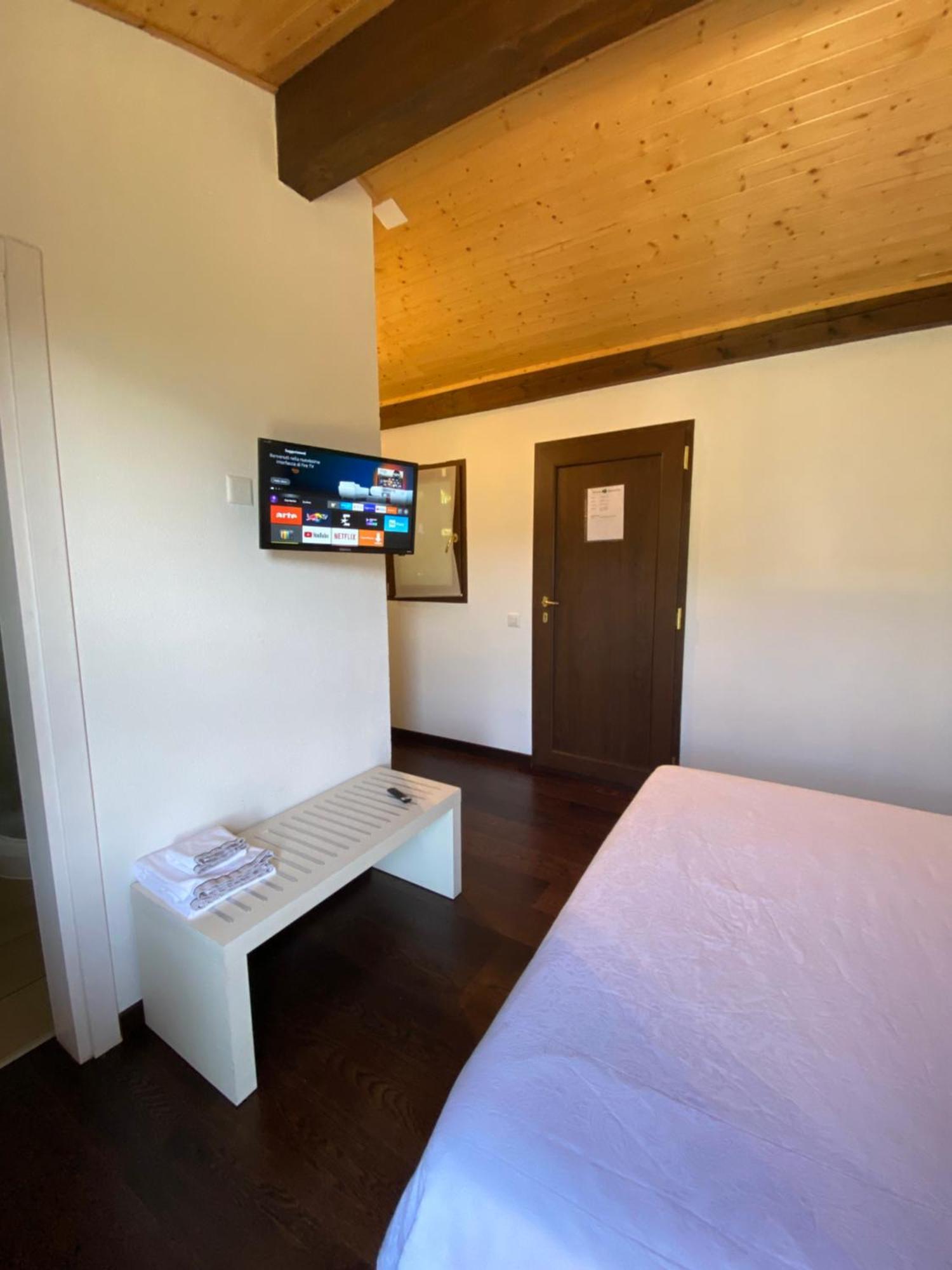 Bed and Breakfast Viva Bacco Gambarogno Exterior foto